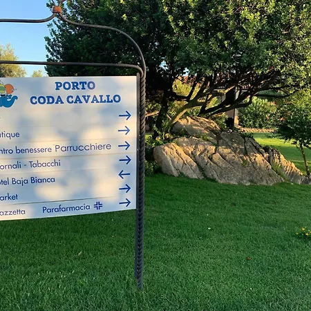 Casa Smeralda: Con Giardino E Vicino Al Mare Semesterbostad *